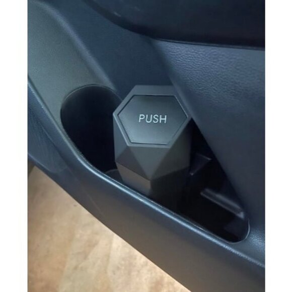 Car Trash Can with Lid, Diamond Design Small Automatic Portable Trash Can - Picture 2 of 2